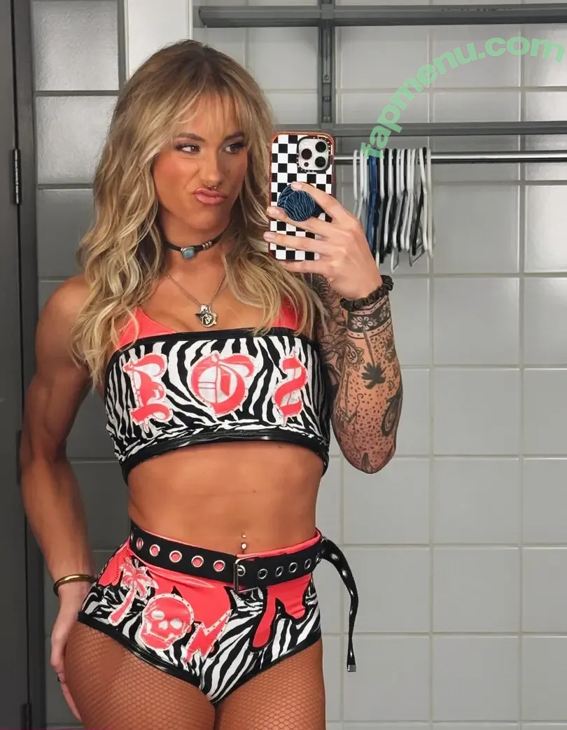 Sol Ruca nude photo #0763 (solrucawwe / solrvca)