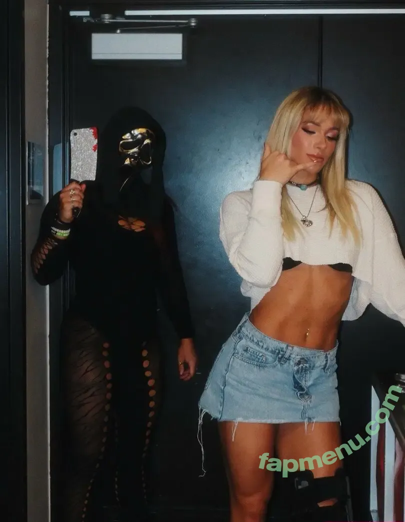 Sol Ruca nude photo #0772 (solrucawwe / solrvca)