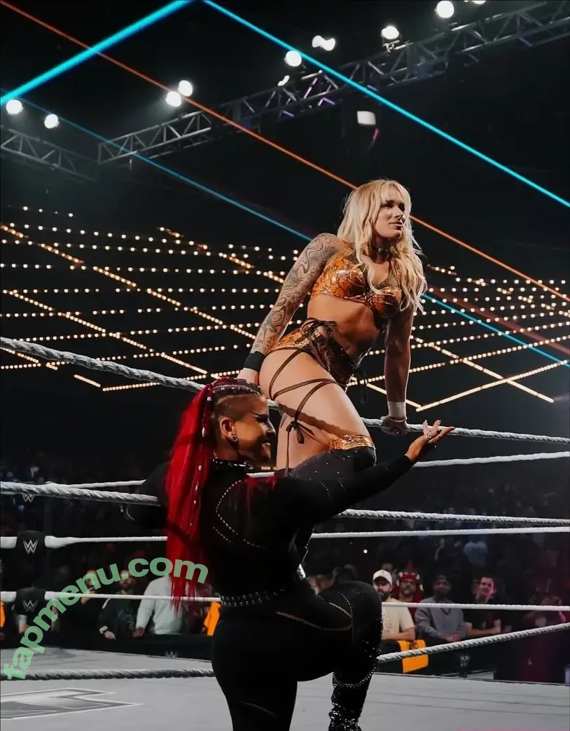 Sol Ruca nude photo #0799 (solrucawwe / solrvca)