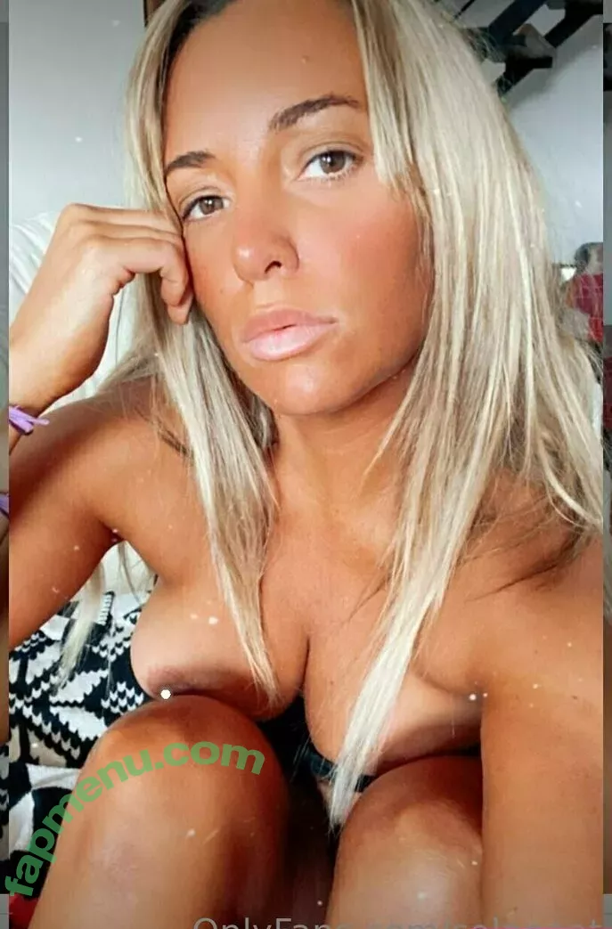 solanaat nude photo #0051 (liveatsolana)