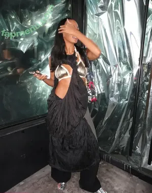 Solange Knowles / solangeknowles nude photo #0084