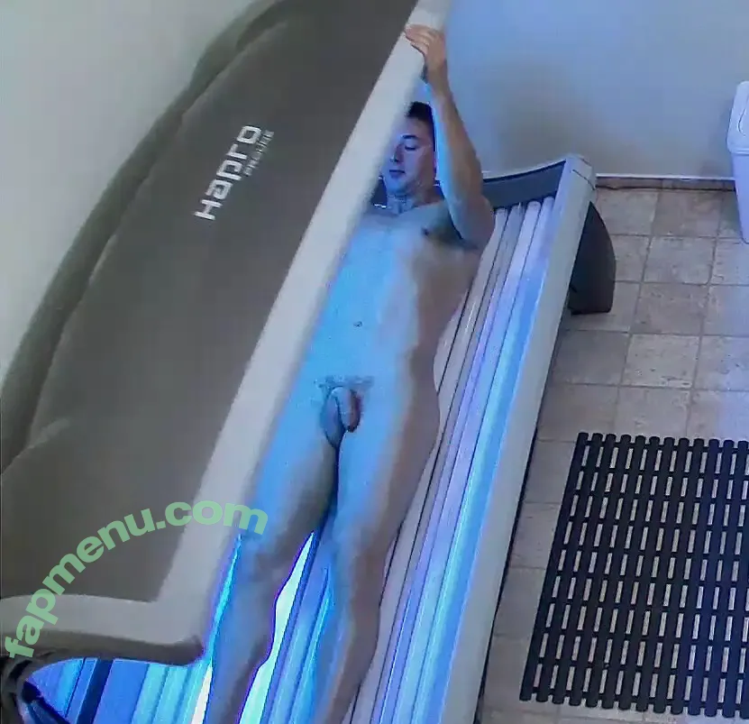 solarium nude photo #0008 (solarium)