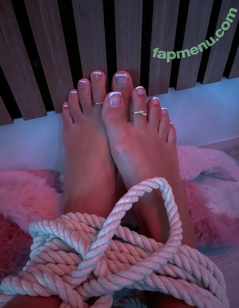 sole.sissys nude photo #0003 (sole.sissys)