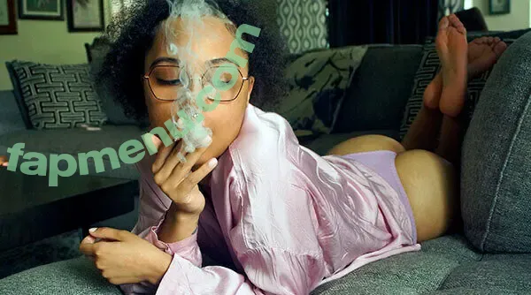 solefullyserenity nude photo #0003 (sereniitysol)