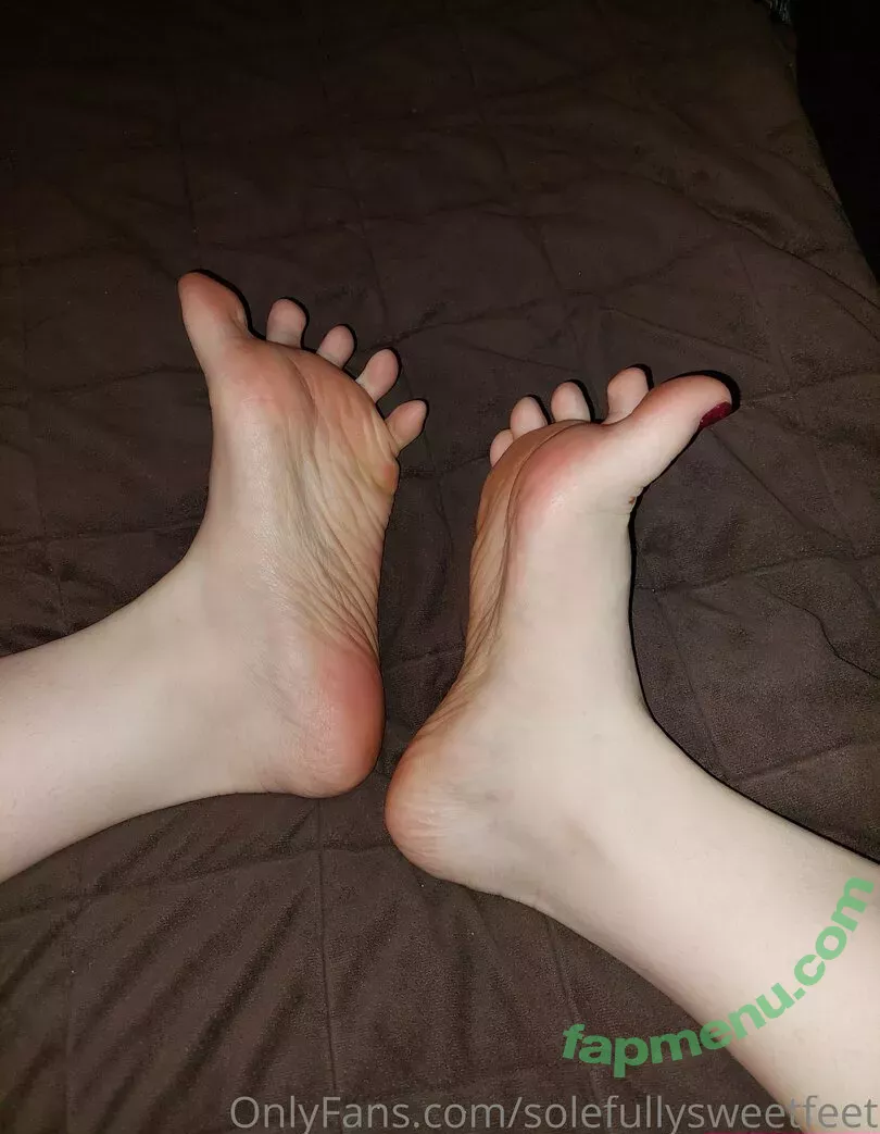 solefullysweetfeet nude photo #0003 (daisysolefullysweet)