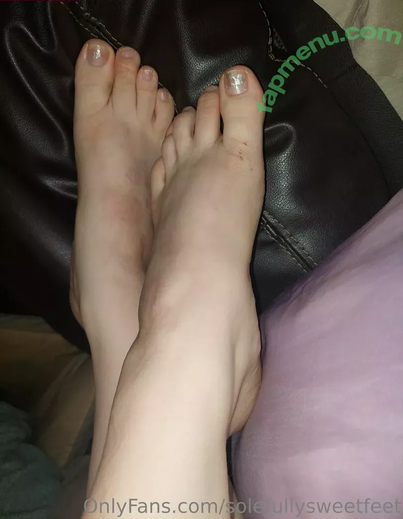 solefullysweetfeet nude photo #0010 (daisysolefullysweet)