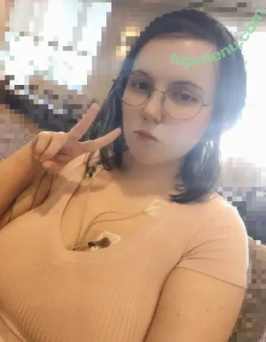 soleilestelle / bigtiddymoth / bigtittymothgf / mirasol.zpt / soleil nude photo #0059