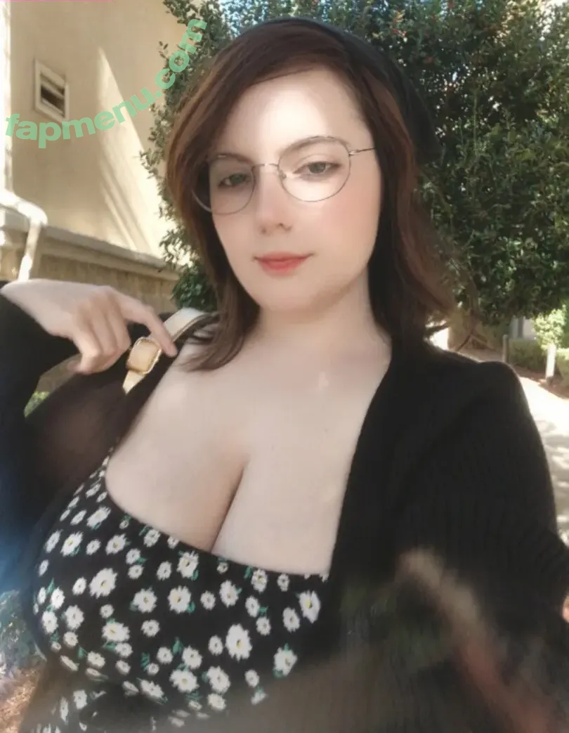 soleilestelle nude photo #0063 (bigtiddymoth / bigtittymothgf / mirasol.zpt / soleil)