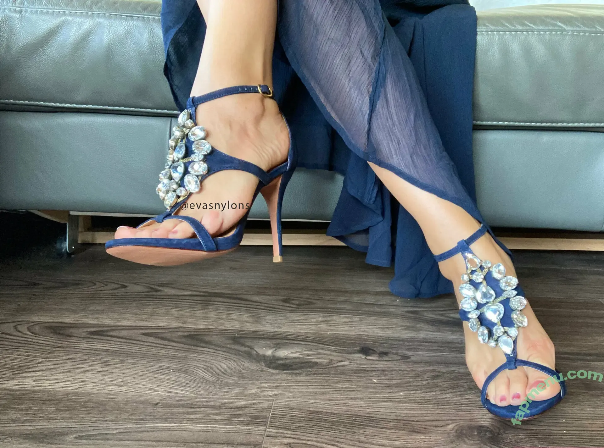 solelyeva nude photo #0003 (solelyeva)