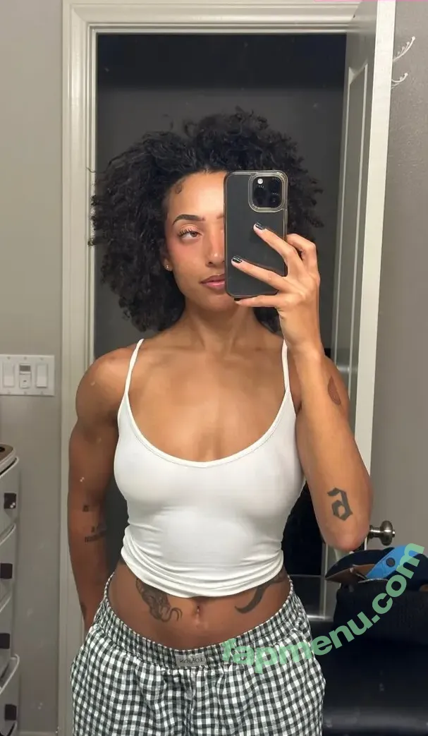 solesndsouls nude photo #0173 ( / Praying Mantis / solesnack)