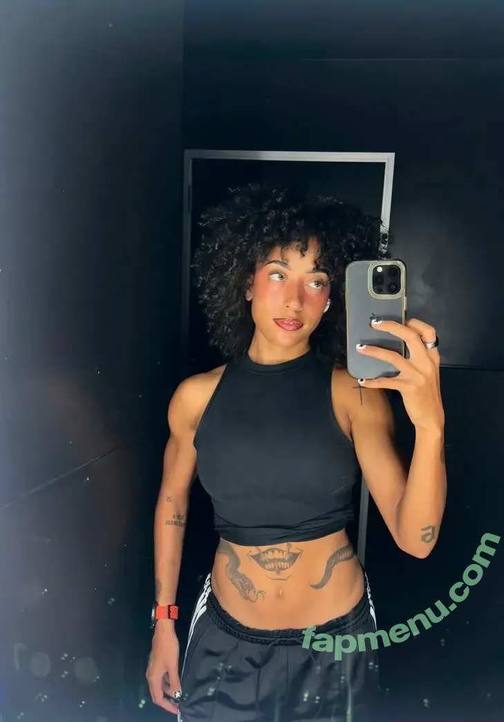 solesndsouls nude photo #0176 ( / Praying Mantis / solesnack)