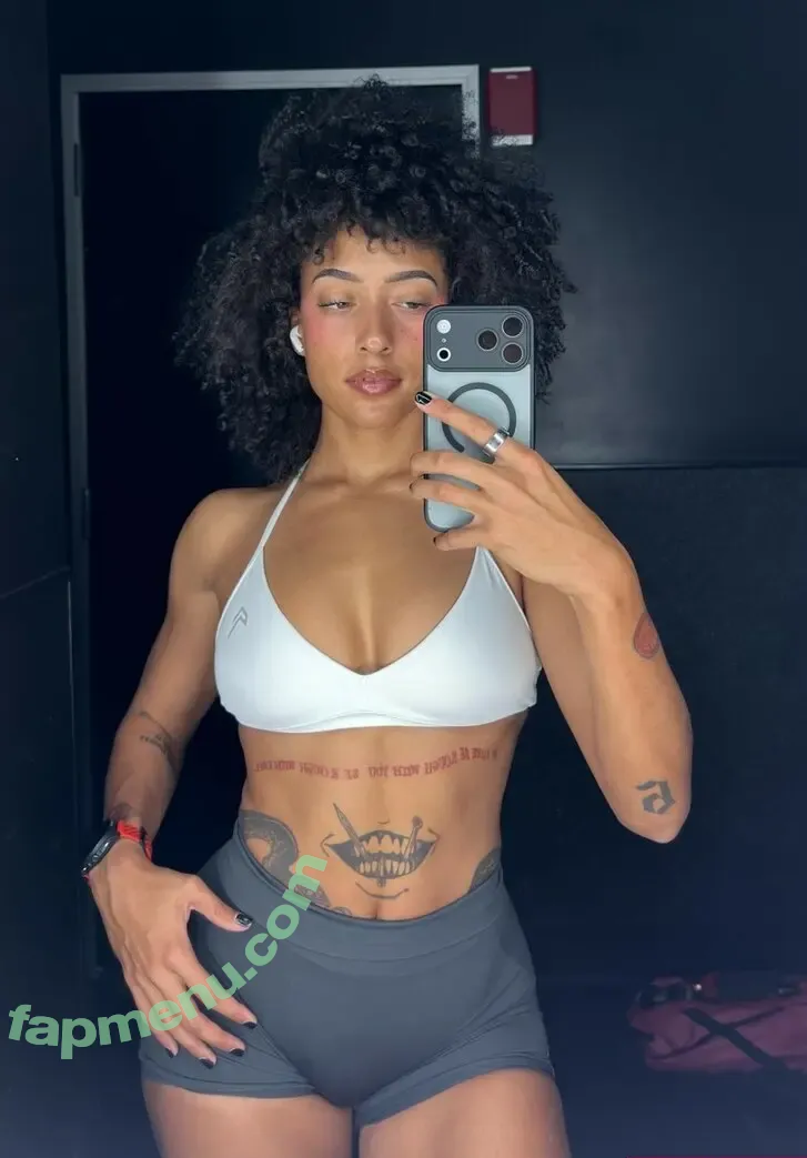 solesndsouls nude photo #0180 ( / Praying Mantis / solesnack)