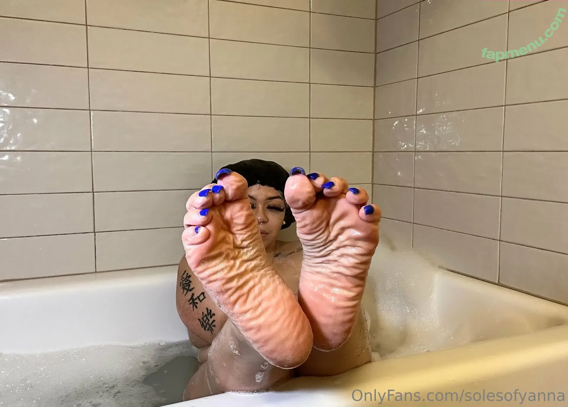 solesofyanna nude photo #0029 (yannaasoles_)