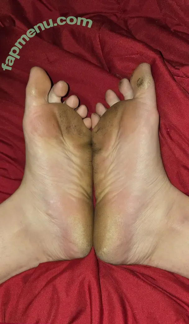 solo_toes nude photo #0026 (amateursolesntoes)