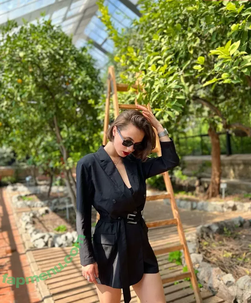 Solomia Maievska nude photo #3059 (miamaievska / solomia_maievska)