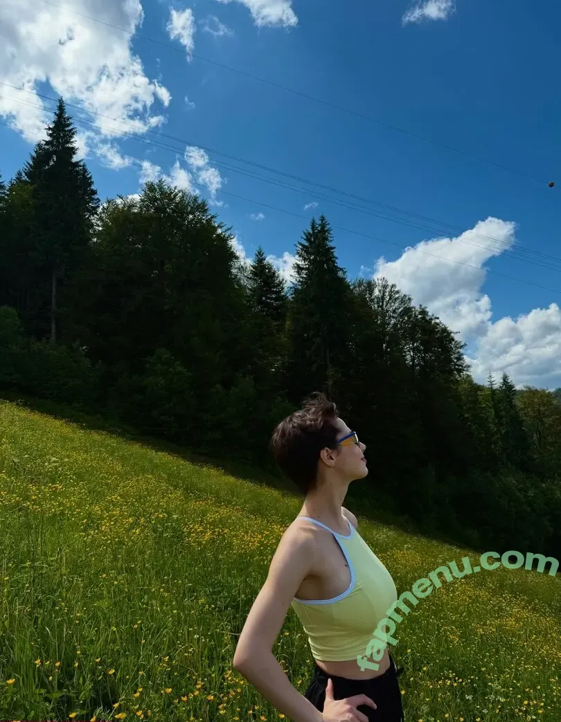 Solomia Maievska nude photo #3490 (miamaievska / solomia_maievska)
