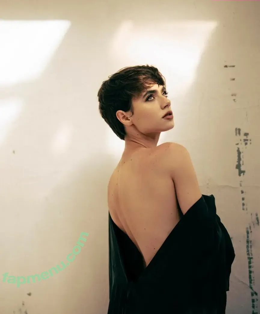 Solomia Maievska nude photo #3543 (miamaievska / solomia_maievska)