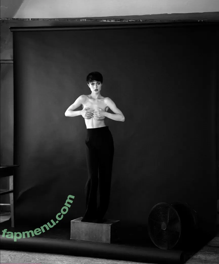 Solomia Maievska nude photo #3544 (miamaievska / solomia_maievska)