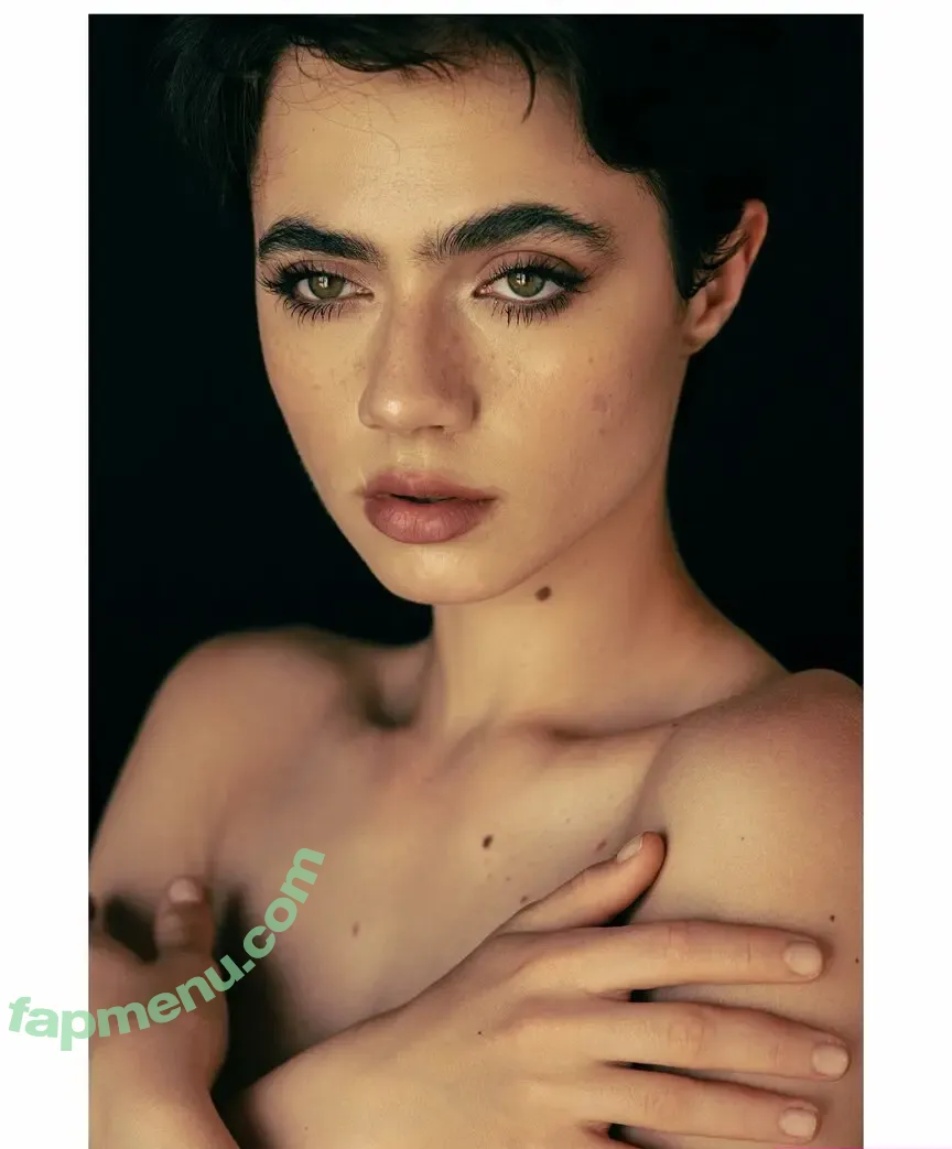 Solomia Maievska nude photo #3554 (miamaievska / solomia_maievska)