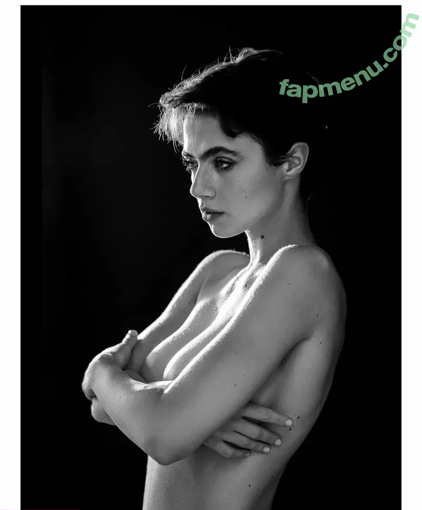 Solomia Maievska nude photo #3559 (miamaievska / solomia_maievska)