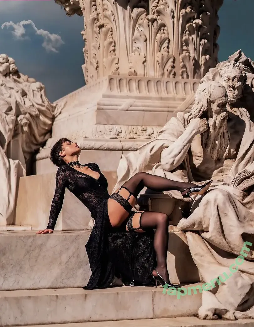 Solomia Maievska nude photo #3692 (miamaievska / solomia_maievska)