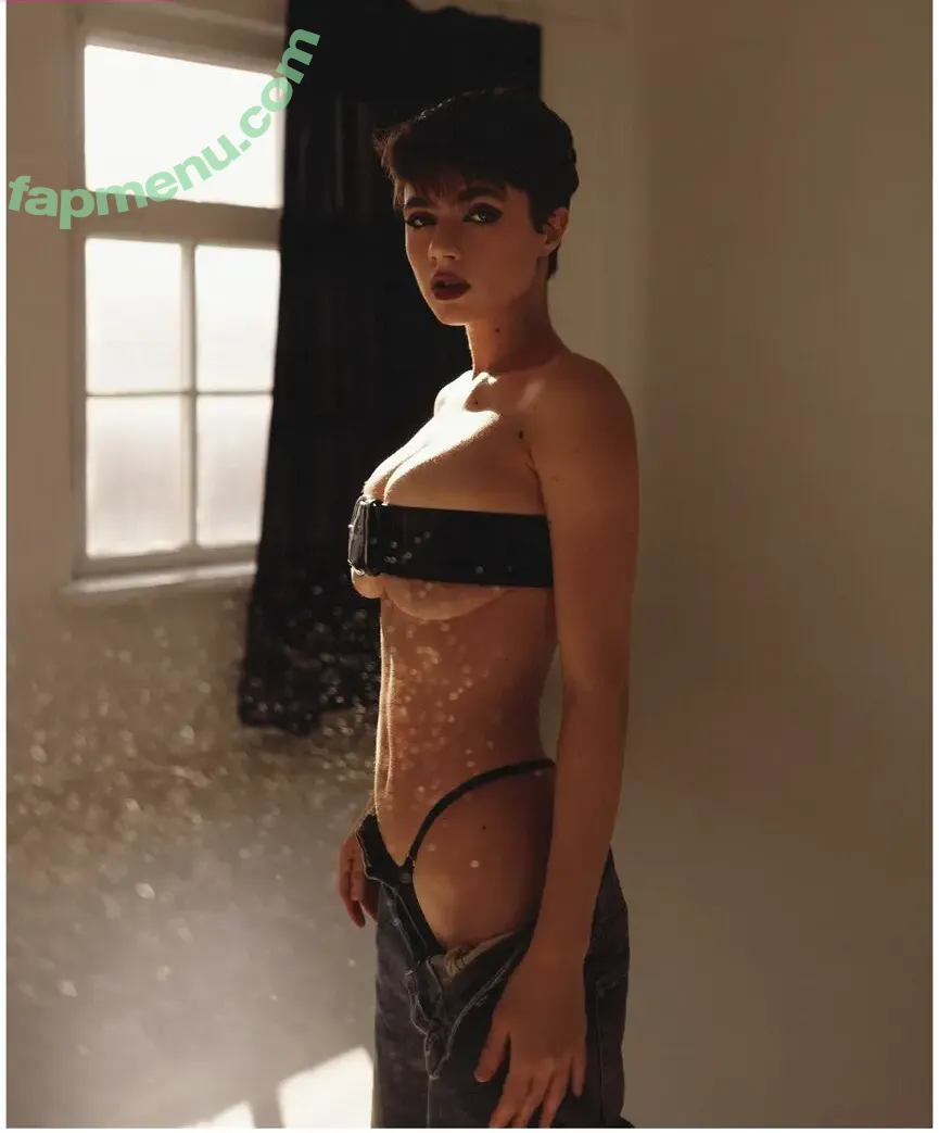 Solomia Maievska nude photo #3762 (miamaievska / solomia_maievska)