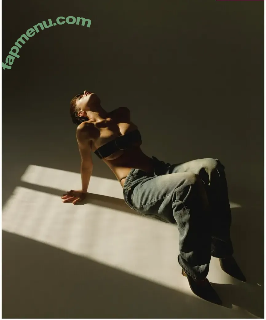 Solomia Maievska nude photo #3766 (miamaievska / solomia_maievska)