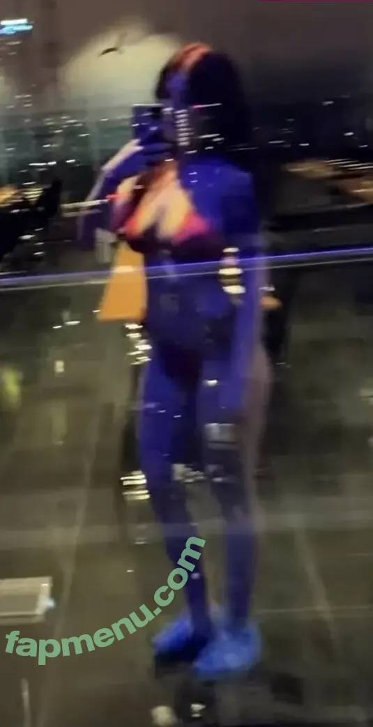 Solomonica De Winter nude photo #0090 (iamsolomonica / solomonica)