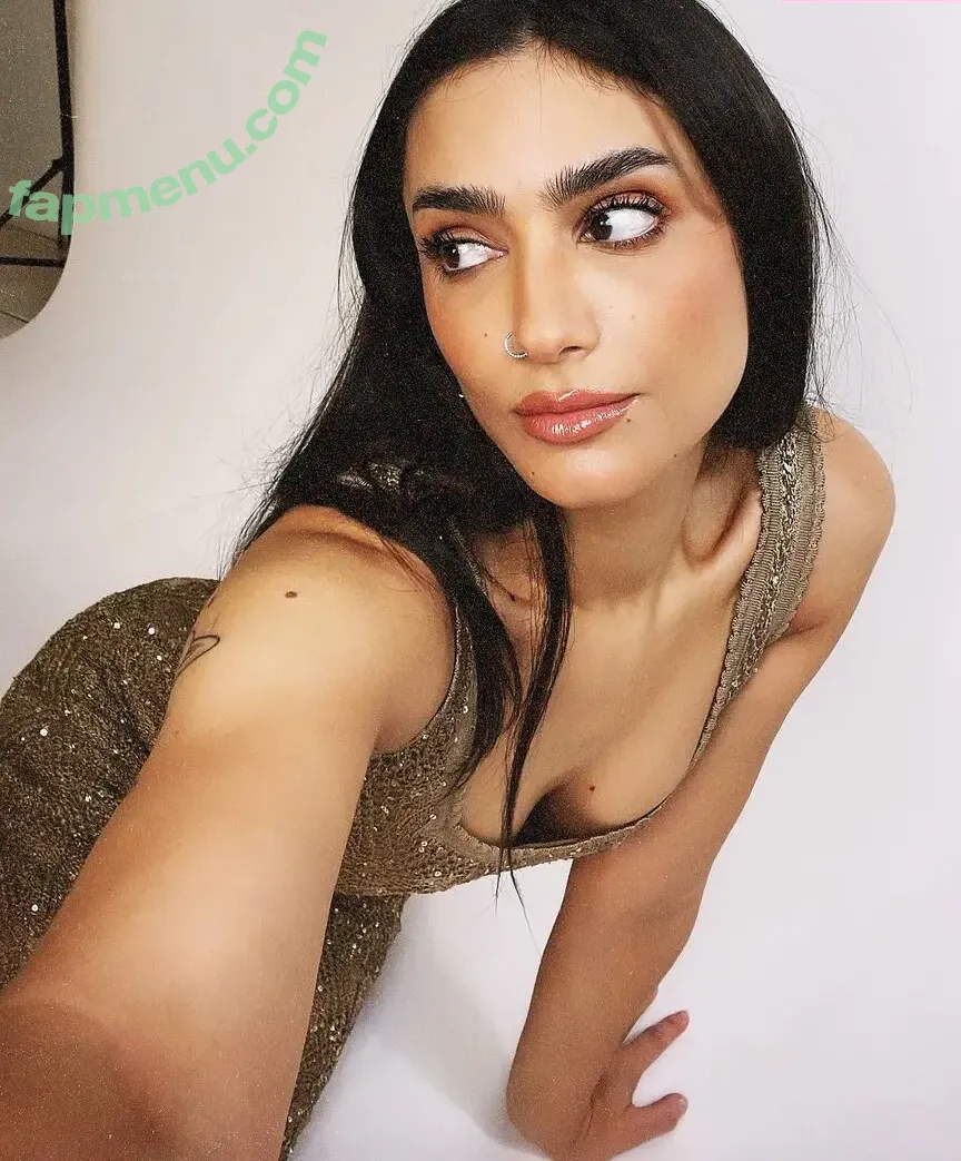 solrodriguez nude photo #0011 (solrodriguez)