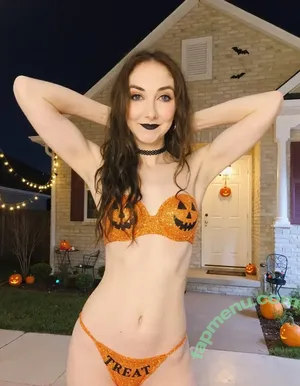 Some ASMRtist / asmrglow / asmrmaddy nude photo #0332