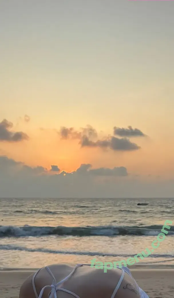 someoneethereal nude photo #0012 (whereisasy)