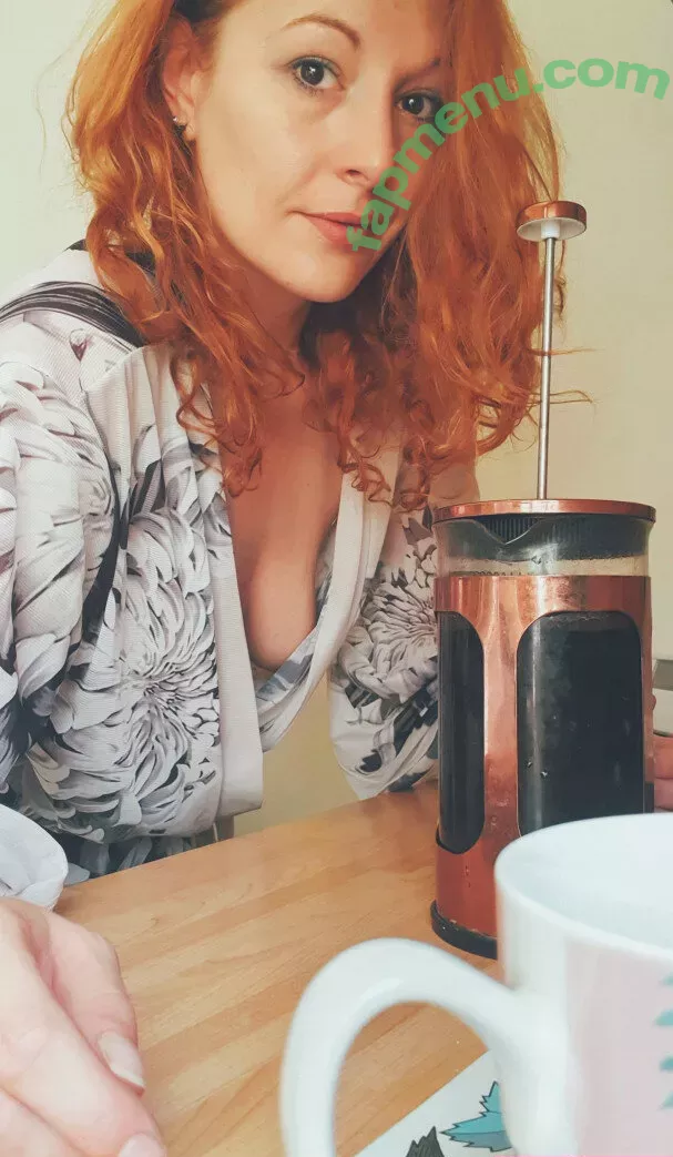 Somethingnotsilly nude photo #0146 (libnmtc / snsilly / somethingnotstupid)