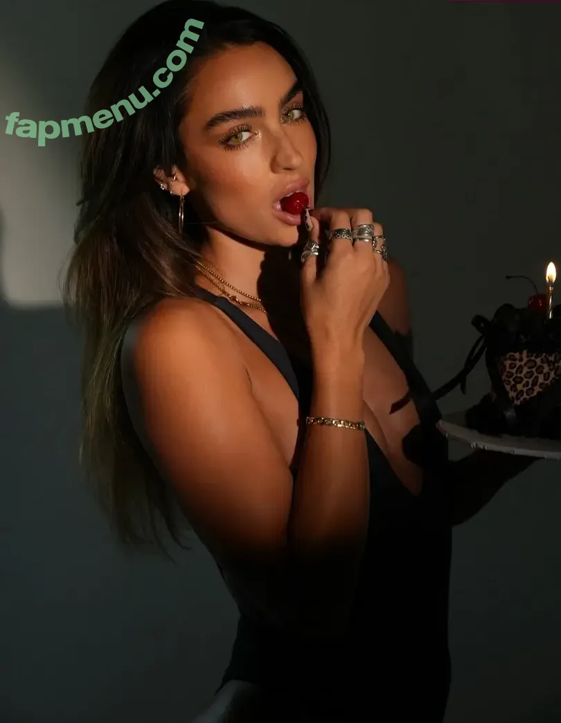 Sommer Ray nude photo #0150 (sommer-ray / sommerray)