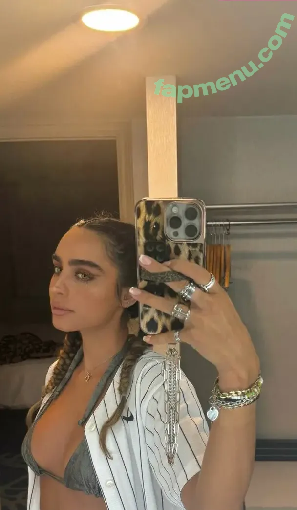 Sommer Ray nude photo #0197 (sommer-ray / sommerray)