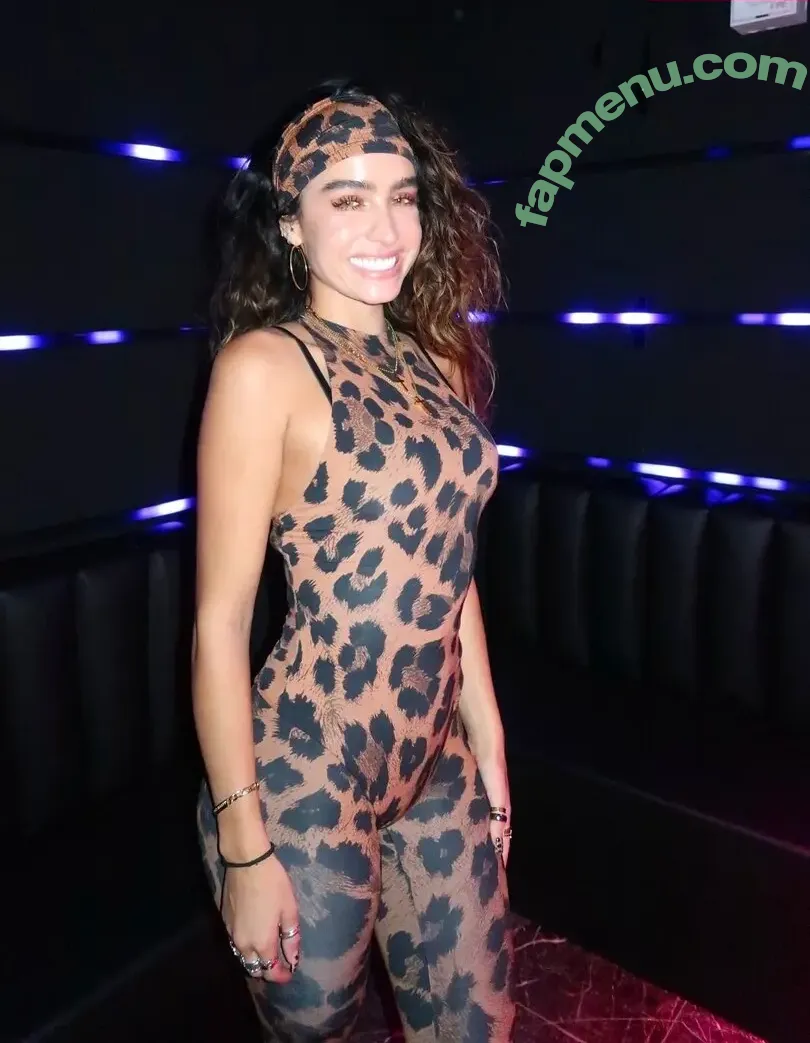 Sommer Ray nude photo #0319 (sommer-ray / sommerray)