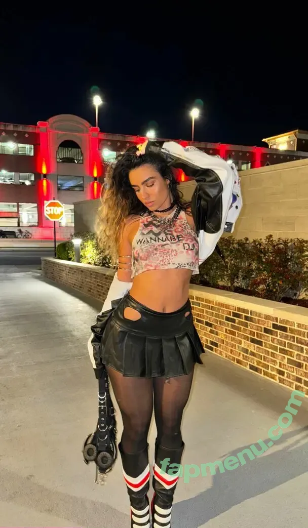 Sommer Ray nude photo #0338 (sommer-ray / sommerray)