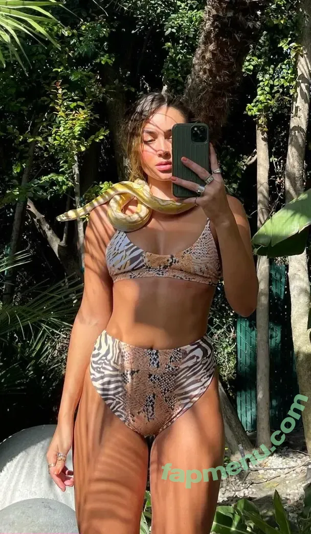 Sommer Ray nude photo #0436 (sommer-ray / sommerray)