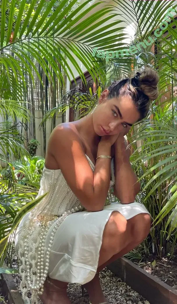 Sommer Ray nude photo #0547 (SommerRay / sommer-ray)