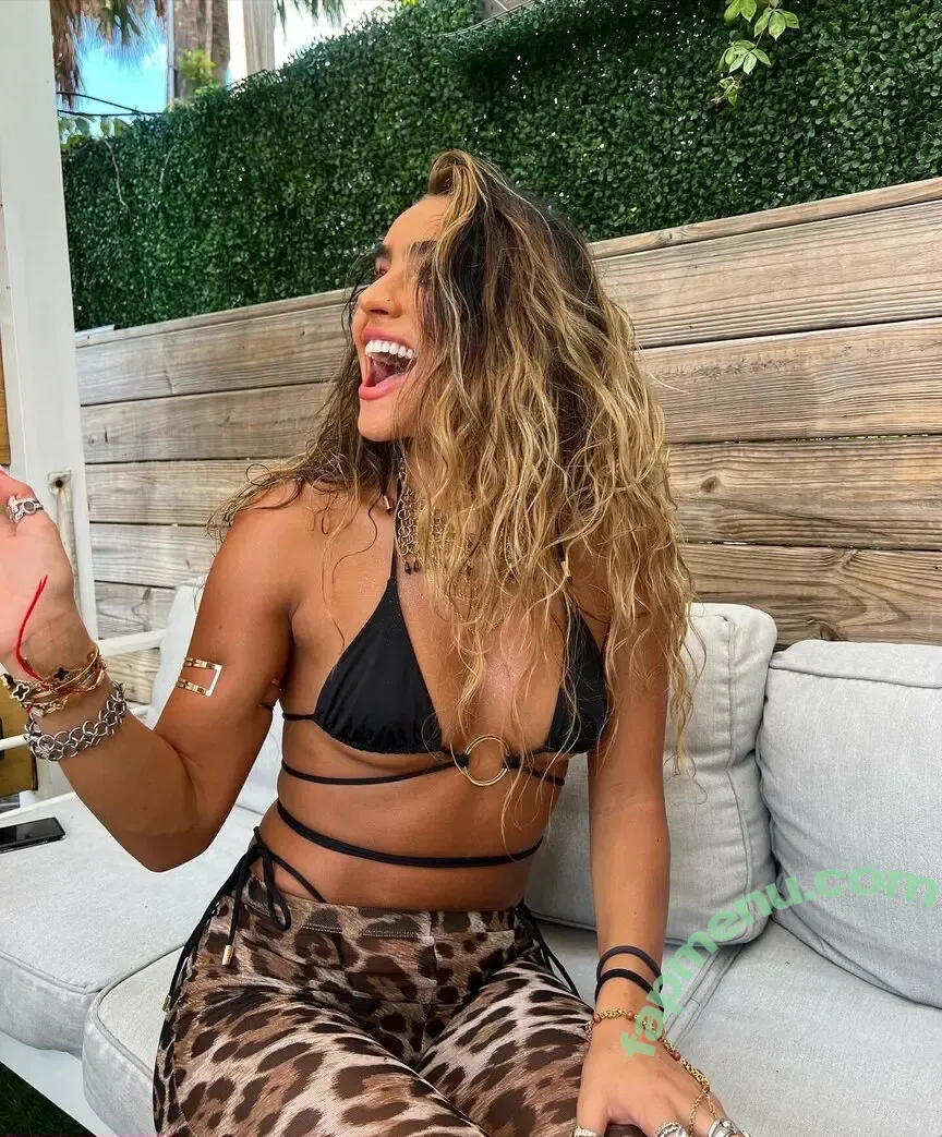 Sommer Ray nude photo #0830 (SommerRay / sommer-ray)