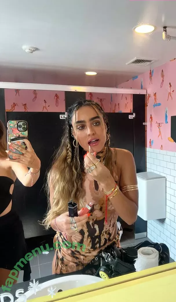 Sommer Ray nude photo #1726 (sommer-ray / sommerray)