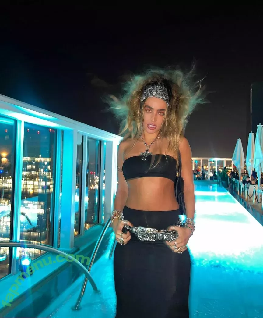 Sommer Ray nude photo #2175 (sommer-ray / sommerray)