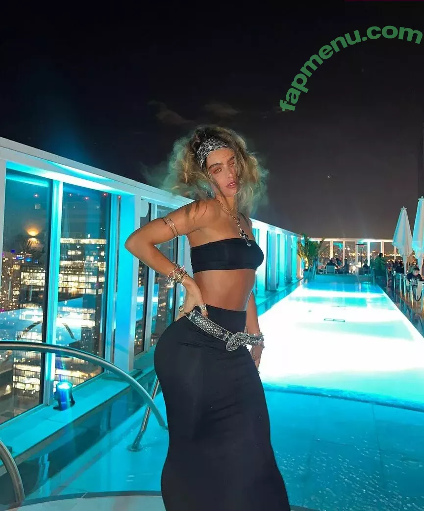 Sommer Ray nude photo #2180 (sommer-ray / sommerray)