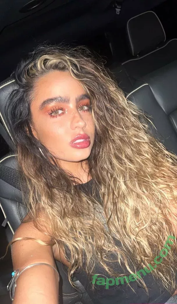 Sommer Ray nude photo #2208 (sommer-ray / sommerray)