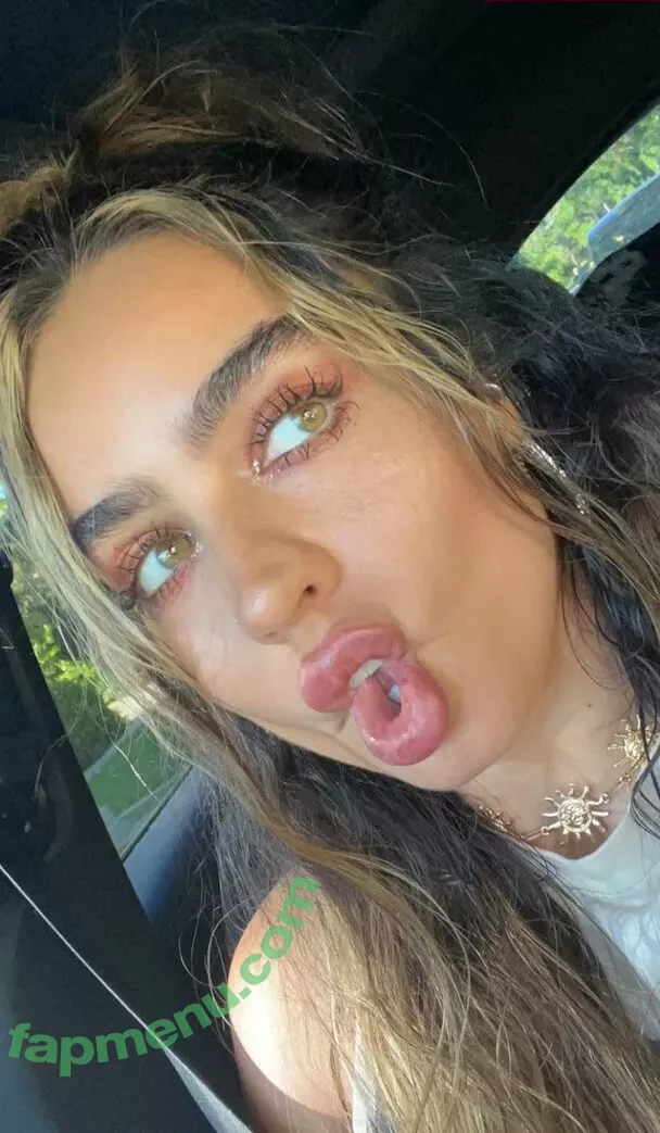 Sommer Ray nude photo #2251 (sommer-ray / sommerray)