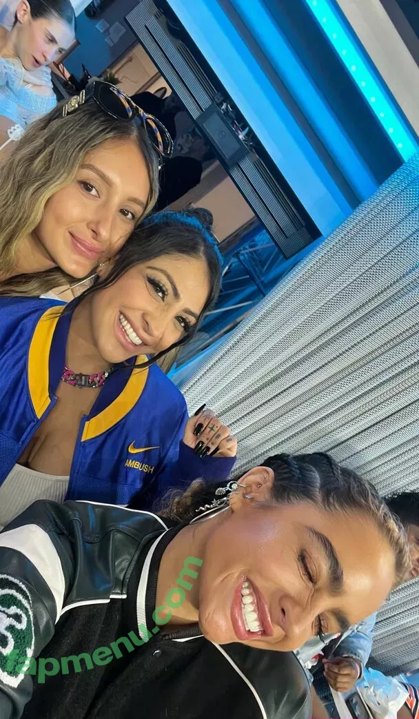 Sommer Ray nude photo #2506 (sommer-ray / sommerray)