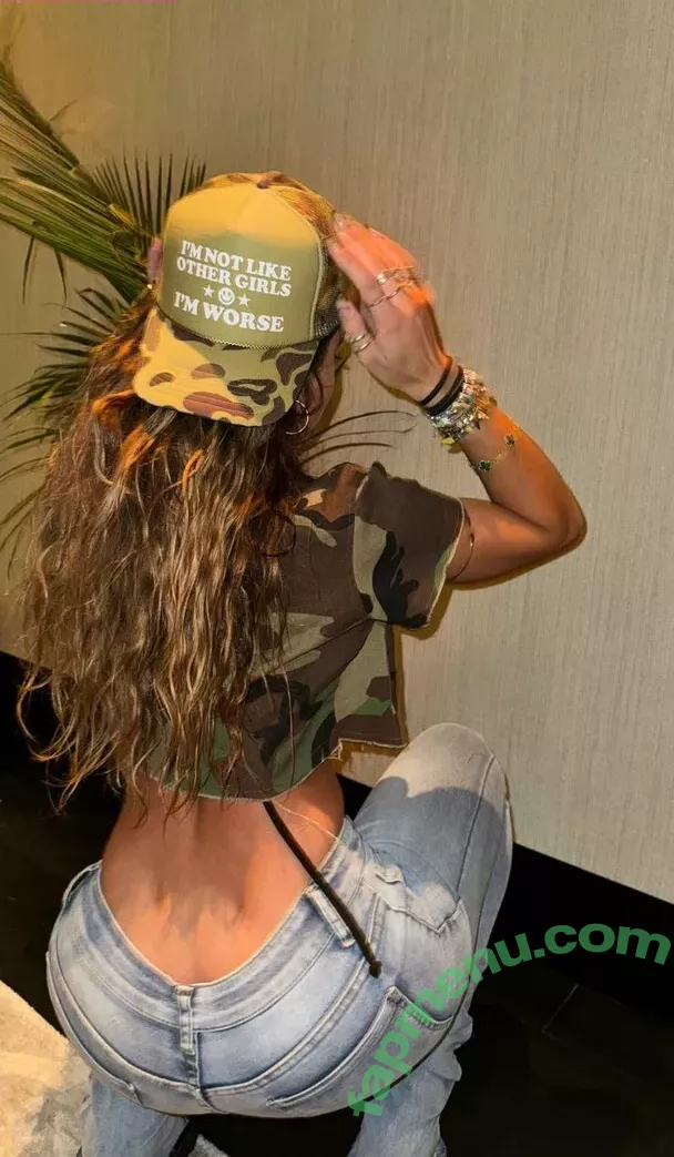 Sommer Ray nude photo #2797 (sommer-ray / sommerray)