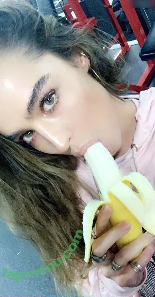 Sommer Ray nude photo #3493 (sommer-ray / sommerray)