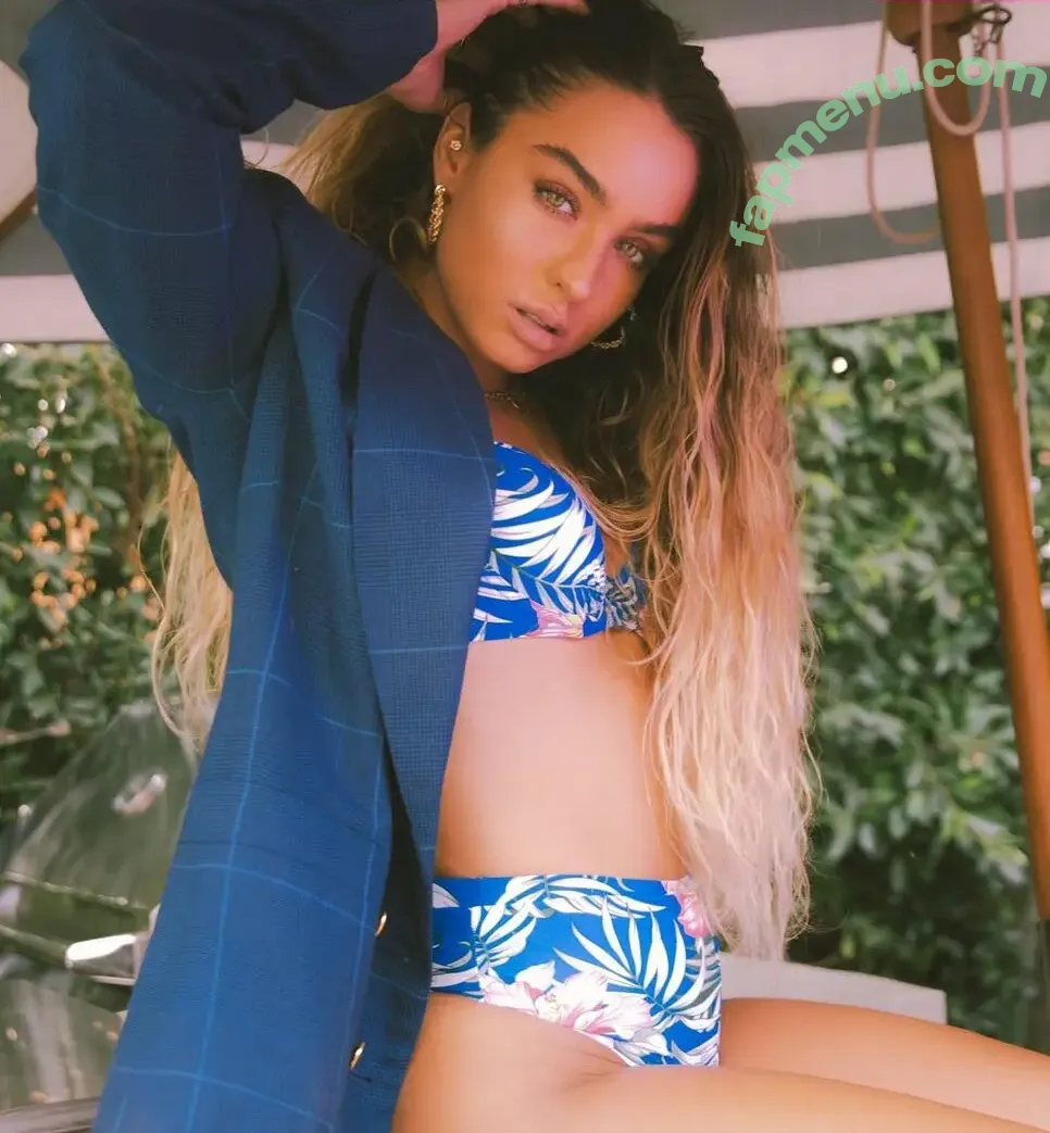 Sommer Ray nude photo #3966 (sommer-ray / sommerray)