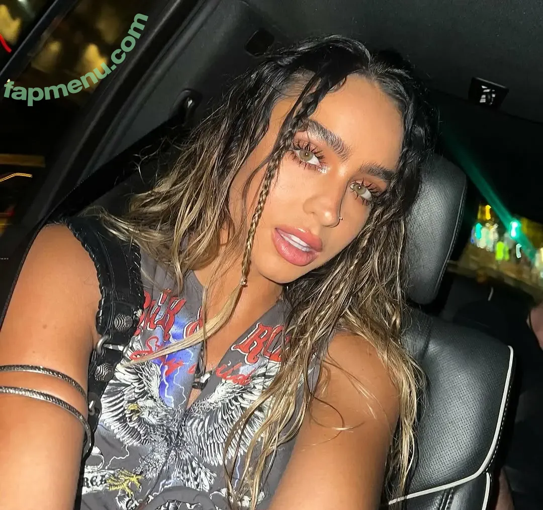 Sommer Ray nude photo #3976 (sommer-ray / sommerray)