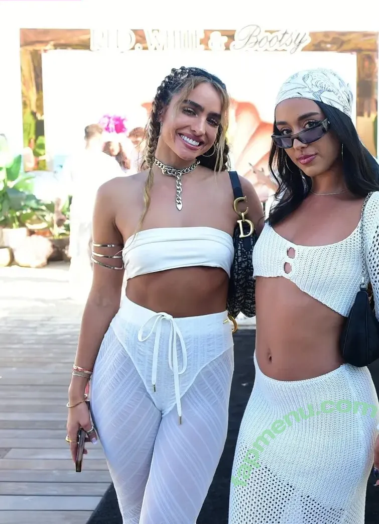 Sommer Ray nude photo #4229 (sommer-ray / sommerray)